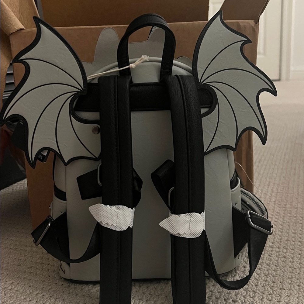 Loungefly Gideons bakehouse limited edition gargoyle backpack NWT - Picture 9 of 12